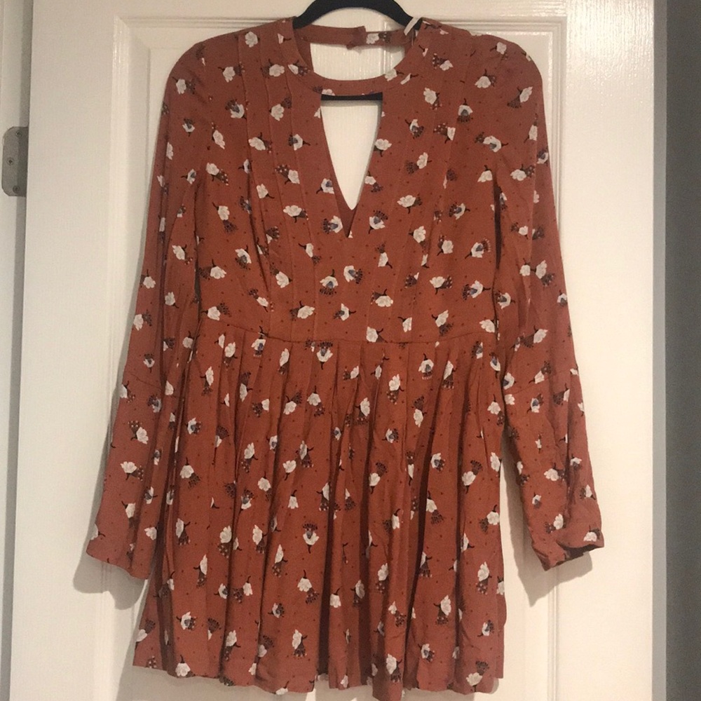 Fee people dress